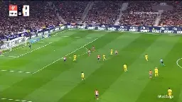 Atletico Madrid 0 - [2] Barcelona - Robert Lewandowski 47'